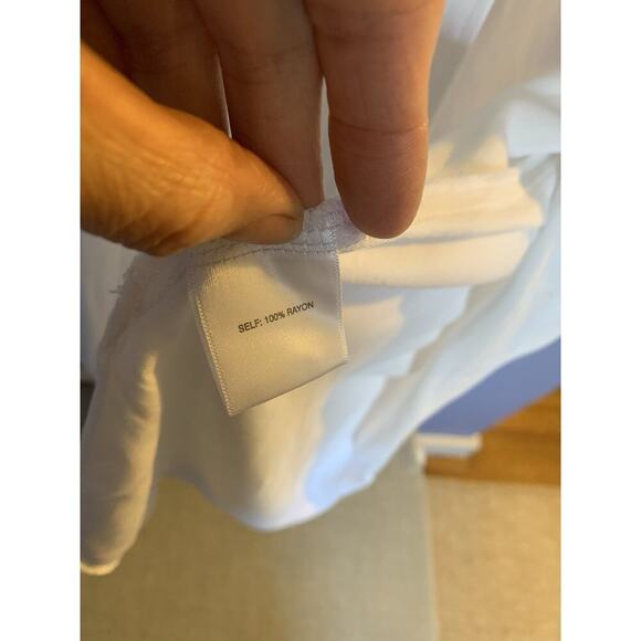 Rose & Olive 1X White Top Shirt Preppy Classy Rayon - Picture 3 of 4